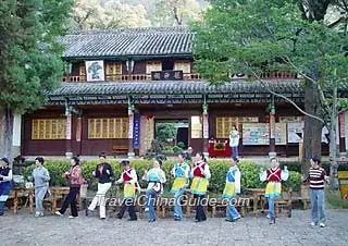 Naxi People, Lijiang